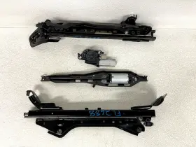 64170fl032 Subaru 2018-2023 Crosstrek Front Left Side Seat Track Frame And Motor Oem Lot2688