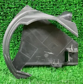 1138981-00-b Tesla 2017-2023 3/y Front Left Driver Side Seat Belt Cover Trim Bezel Panel Oem