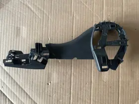 1584323-00-f Tesla 1557724-00-f Model Y Oem First Row Sideshield Carrier-lh-common For Lh And Rh Seat