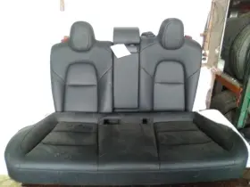 215.ts1p19 Tesla 2019 3 Rear Seat