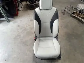 202-12468l Toyota Prius 2021 Front Driver Seat 325838