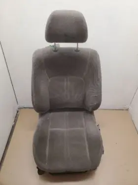 71072-aa190-b1 Toyota Camry Le Front Left Manual Seat 2000-2001 Gray Cloth
