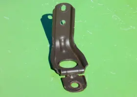 71301-16010-16 Toyota Corolla 84-87 Rear Seat Cushion Hinge Assy Oem Sprinter