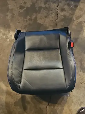 7201012850 Toyota 19-23 Corolla Front Right Passenger Seat Lower Track Frame Black Leather