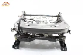 8219135010 Toyota 2014 - 2024 4runner Front Right Passenger Side Seat Frame Track Rail Oem 8219135010 Toyota 2014 - 2024 4runner Front Right Passenger Side Seat Frame Track Rail Oem