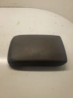 561864207s85t Volkswagen Passat 2012 Armrest 1097559