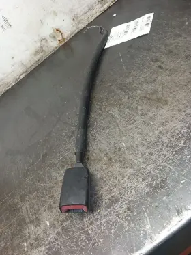 210.vohc14 Volvo 2014 Vnl Right Passenger Seat Belt Buckle 10666169