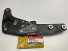New Rear Left Seat Inner Recliner Oem For 11-13 Kia Sorento 896202P010. Price: $39.95.