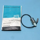 Nos Gm 1965-1970 Olds 98 Front Seat Back Compartment Lamp Light Switch 4514328 New. Price: $19.50.