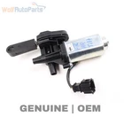 2004-2010 Audi A8 Quattro Front Seat Headrest Motor W/ Transmission Used. Price: $23.99.
