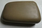1999-2004 Jeep Grand Cherokee Wj Oem Center Console Arm Rest/lid Used. Price: $30.00.